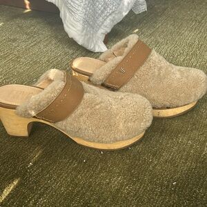 FRYE Shearling Clog